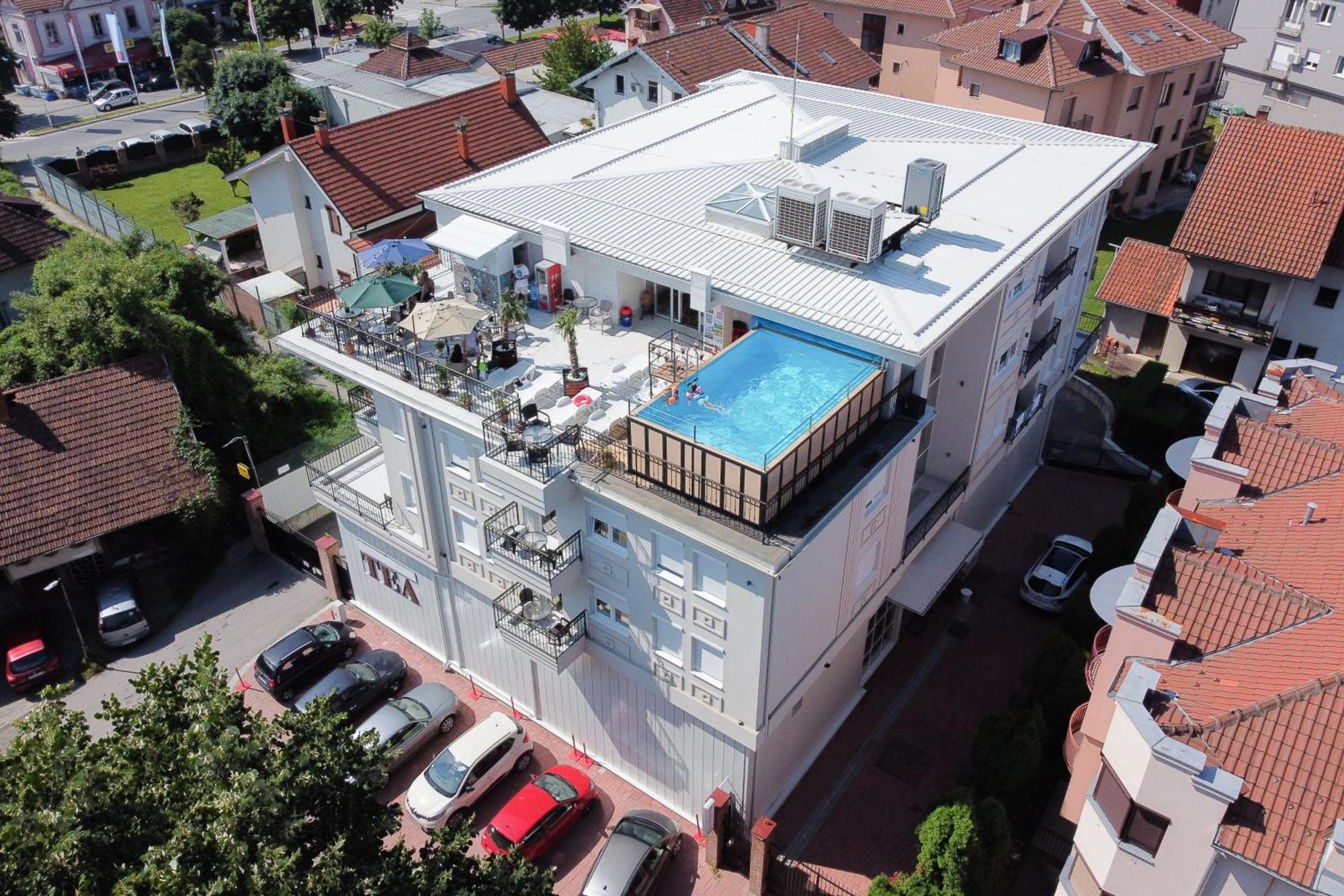 Smestaj Tea Sa Dva Bazena Апартамент *